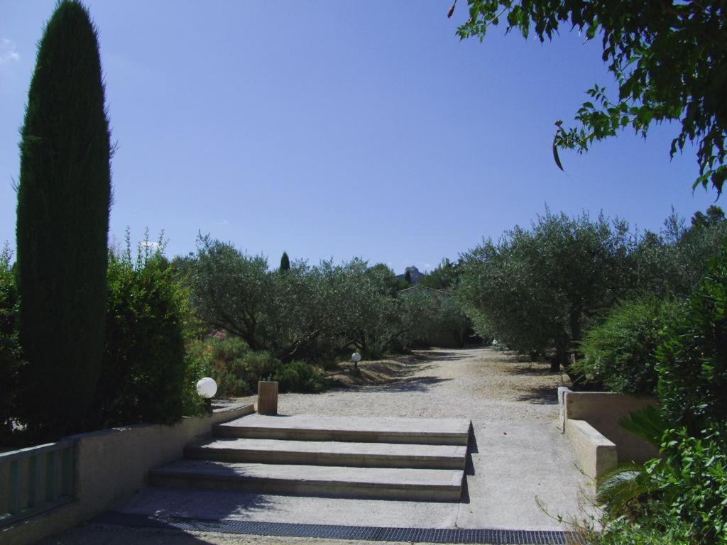 Un Gite En Provence - Les Jardins De Fontanille Сен-Реми-де-Прованс Экстерьер фото